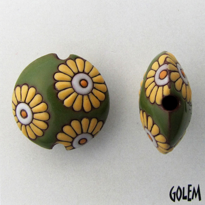 Yellow daisies on green - lentil, size M