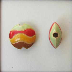 Multi color waves, lentil bead size S
