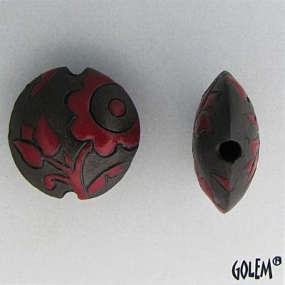 Red lace, dark lentil bead size M