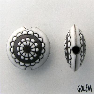 Paisley Flower - white on dark clay, lentil size M