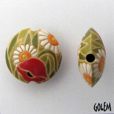 Poppy meadow - lentil bead