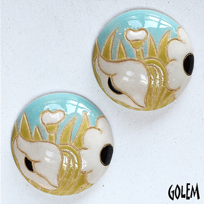 2 small round cabochons, white poppies, light blue
