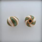 green & white, string of 4