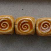 4 Swirls, Caramel