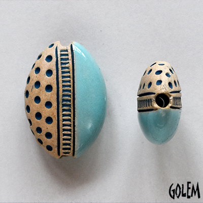 Dots & notches, almond bead size M