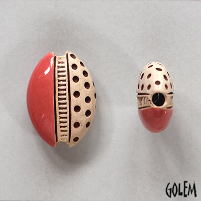 Dots & notches, almond bead size S