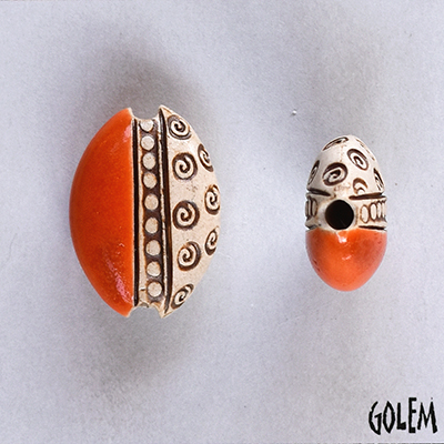 Dots & swirls, almond bead size S