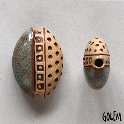 Dots & squares, almond bead size M