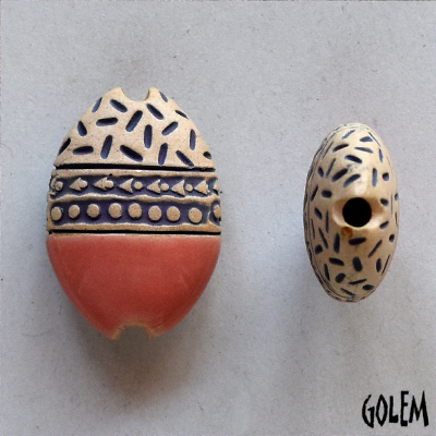 Dots, arrowheads & notches, almond bead size M