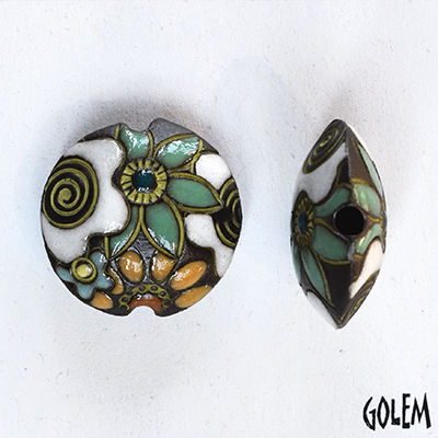 Funky flowers, lentil bead size M