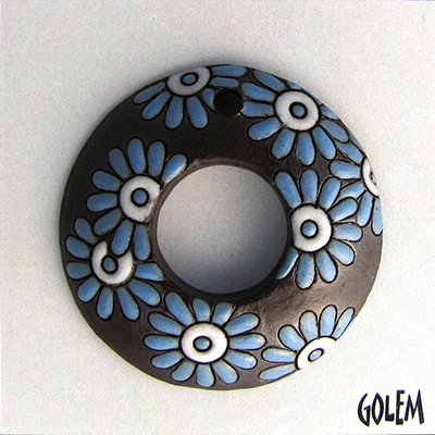 dark donut, blue daisies