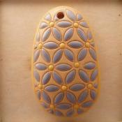 oval, blue lieves, yellow dots