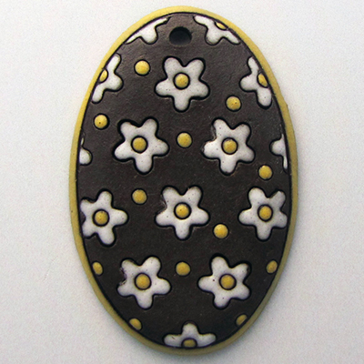 Oval dark pendant, white flowers