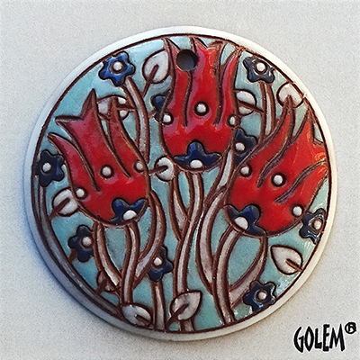 Tulips - red on light blue, large round