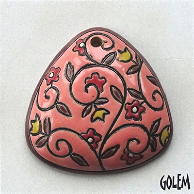 Triangle, flowers on pink