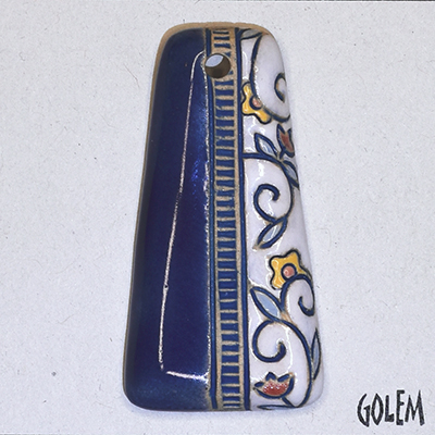 Trapezoid, flowers on white, deep blue