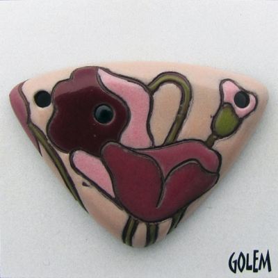 Large triangle, terracotta, burgundy on pink