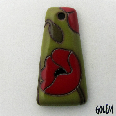 Terracotta rectangle, red on green apple