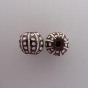 Dots & lines, large dark round
