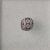circles and lines, large round bead