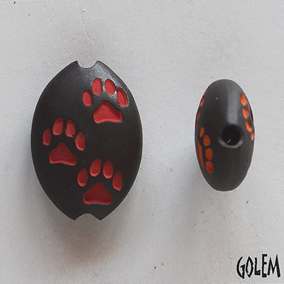 Paw Stamp, red on dark, almond bead size M