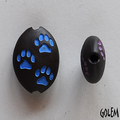 Paw Stamp, blue on dark, almond bead size M