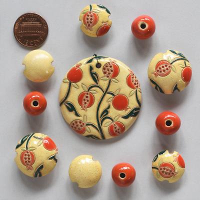 Pendant & matching beads
