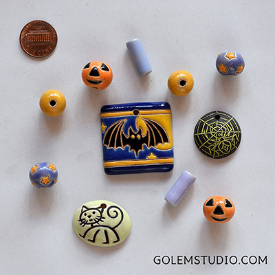Halloween set of pendant & beads