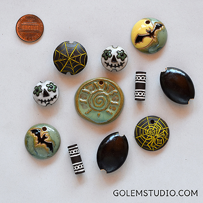 Halloween set of pendant & beads