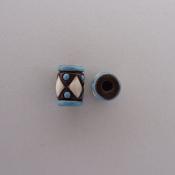 White diamond on dark bead