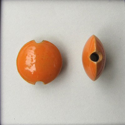 S size lentil, orange, string of 4 