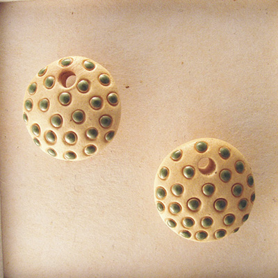 green dots - 2