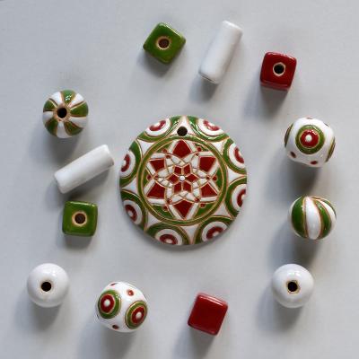 Pendant & matching beads