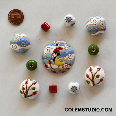 Pendant & matching beads