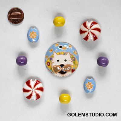 Set of pendant & matching beads
