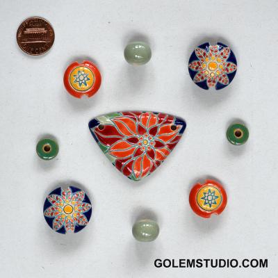 Pendant & matching beads