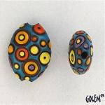 Cool Bubbles, Blue, Yellow, almond bead size M