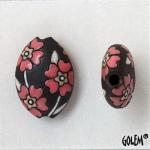 Blooming Hearts, Pink on Dark, almond bead size M