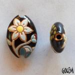 Flower, almond bead size M