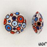Cool Bubbles, white/blue/red, lentil bead size M