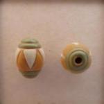 Oval -Gr Stipe,Or & Wht triangles, 4 bea