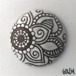 Paisley, domed round, white on dark