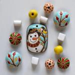 Pendant & matching beads