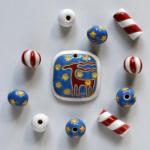 Pendant & matching beads