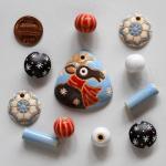 Pendant & matching beads