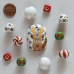 Pendant & matching beads