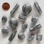 Set of matching beads