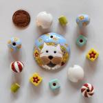 Pendant & matching beads