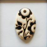 B & W, Small Oval
