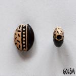 Dots & notches, almond bead size XS